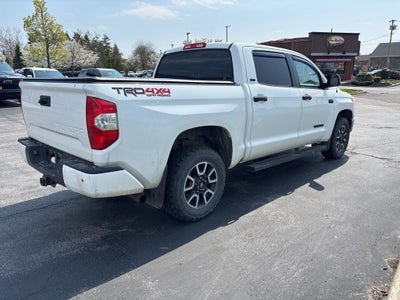 2017 Toyota Tundra SR5