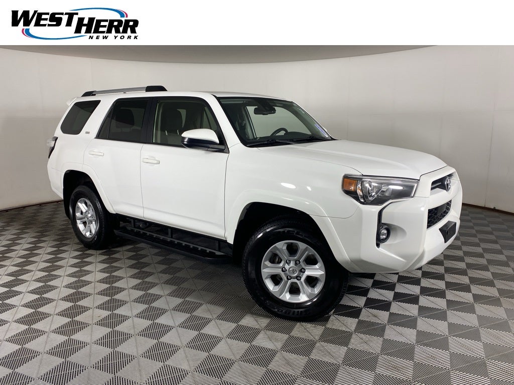 2022 Toyota 4Runner SR5