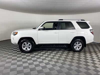 2022 Toyota 4Runner SR5