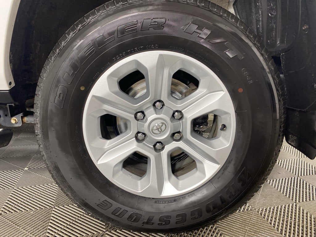 2022 Toyota 4Runner SR5