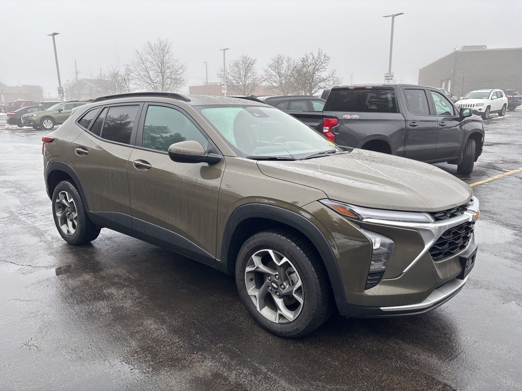 2024 Chevrolet Trax LT