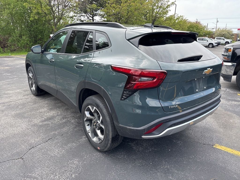 2025 Chevrolet Trax LT