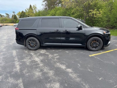 2022 Kia Carnival LXS