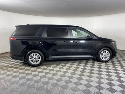 2022 Kia Carnival LXS