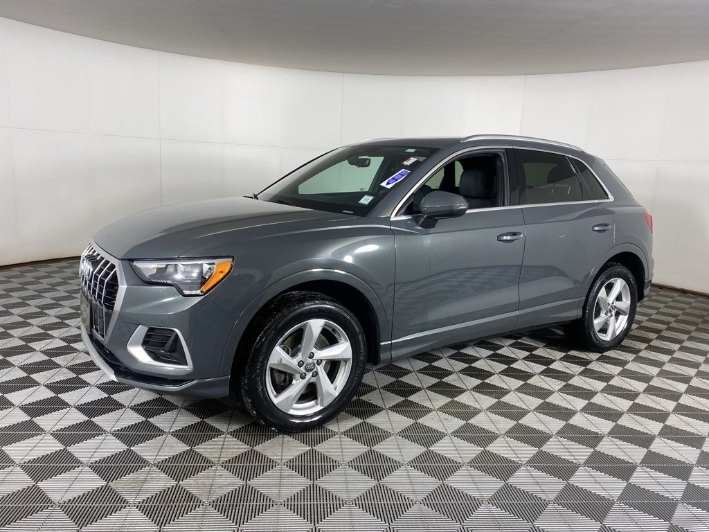 2020 Audi Q3 Premium quattro