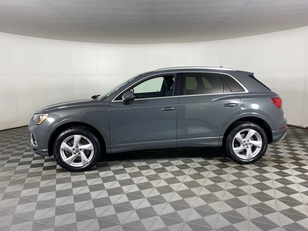 2020 Audi Q3 Premium quattro