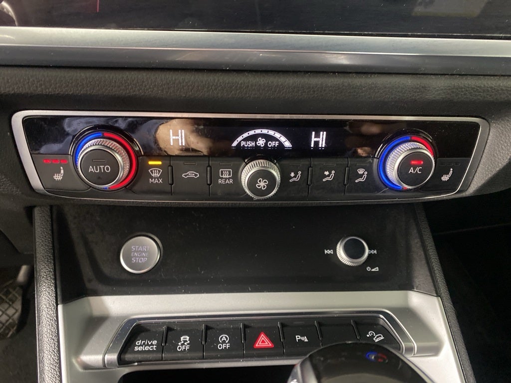 2020 Audi Q3 Premium quattro