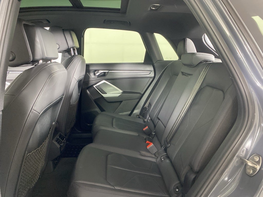 2020 Audi Q3 Premium quattro