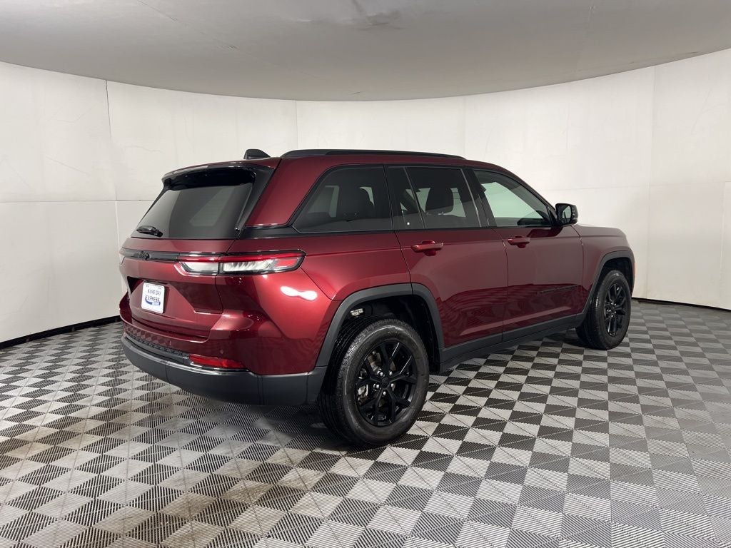 2025 Jeep Grand Cherokee Altitude X