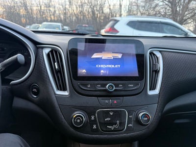 2022 Chevrolet Malibu LS 1LS