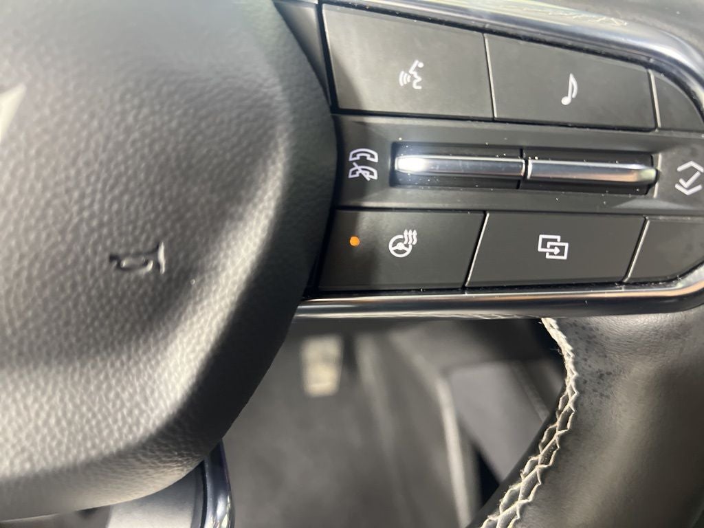 2025 Chevrolet Traverse LT 2LT