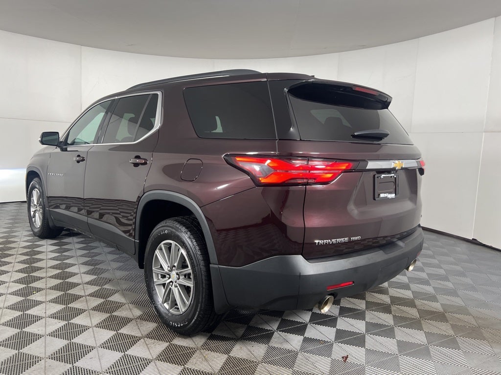 2023 Chevrolet Traverse LT Leather