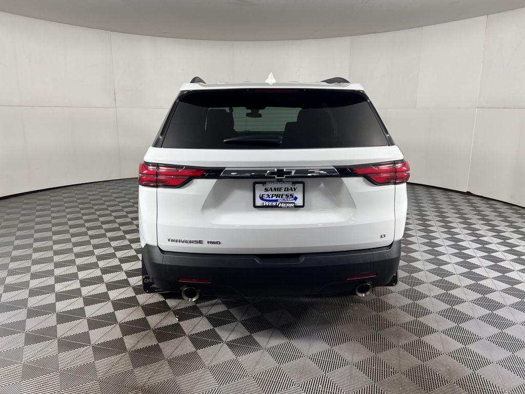 2023 Chevrolet Traverse LT Leather