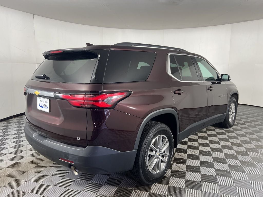 2023 Chevrolet Traverse LT Leather