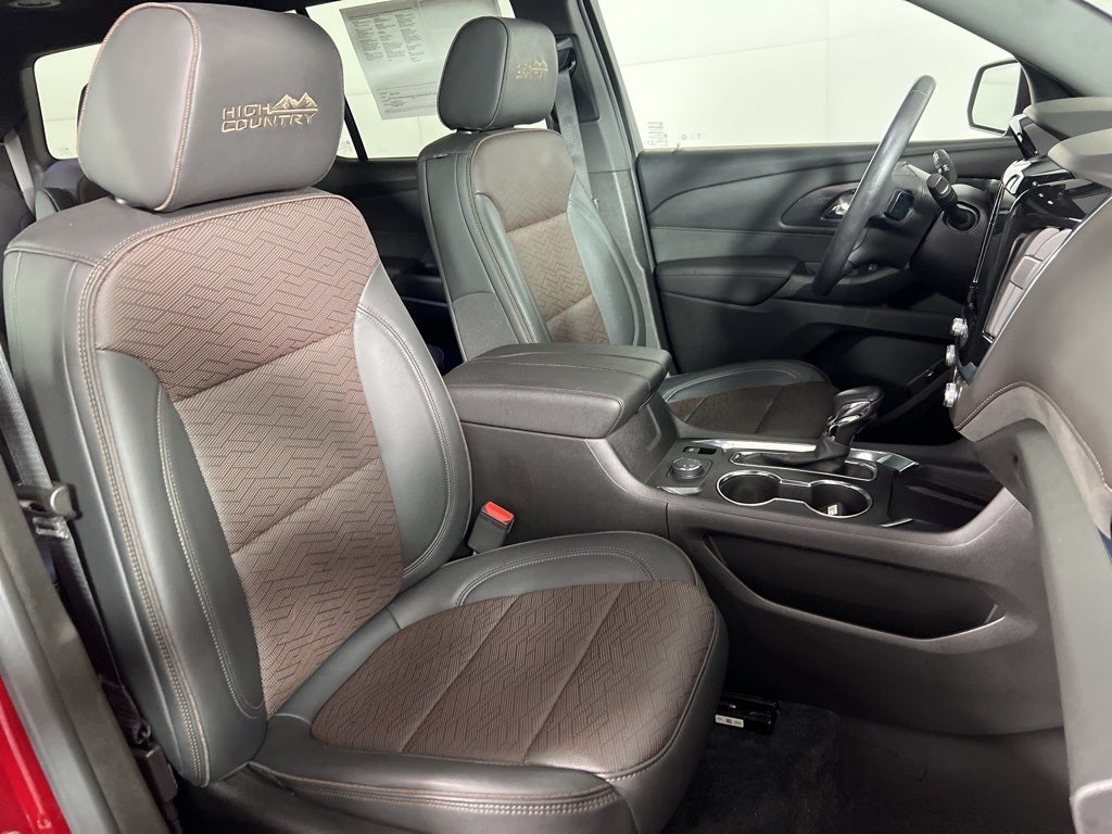 2022 Chevrolet Traverse High Country