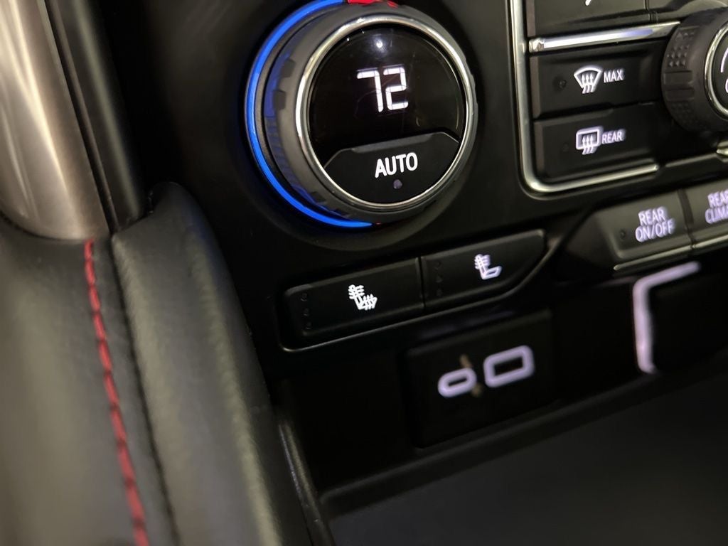 2022 Chevrolet Suburban RST