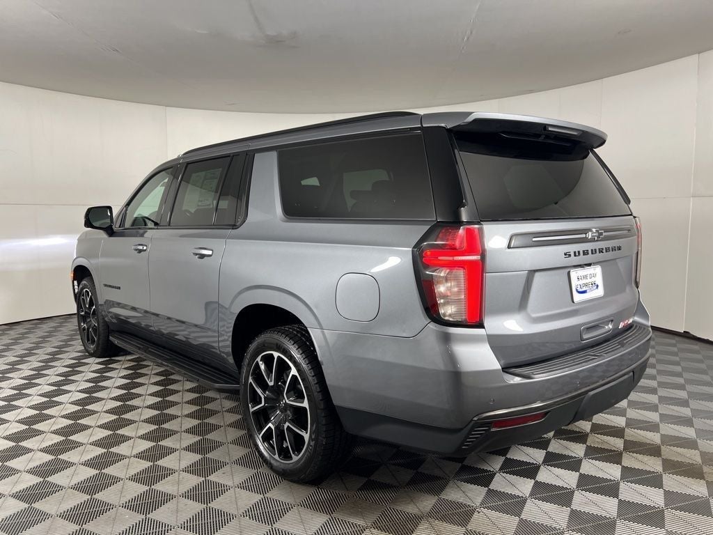 2022 Chevrolet Suburban RST