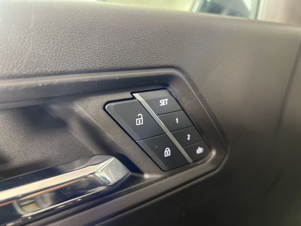 2023 GMC Canyon Denali