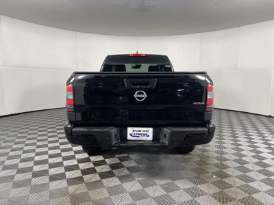 2025 Nissan Frontier SV