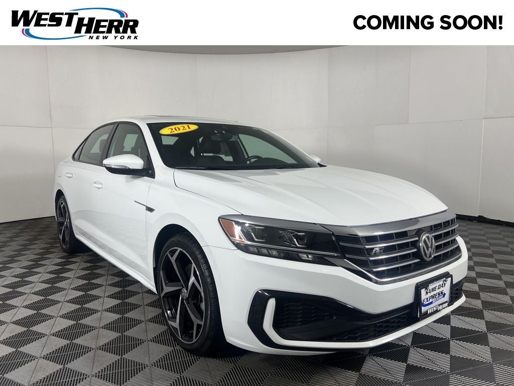 2021 Volkswagen Passat 2.0T R-Line
