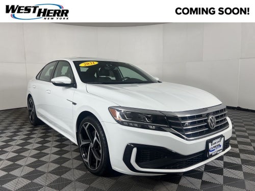 2021 Volkswagen Passat 2.0T R-Line
