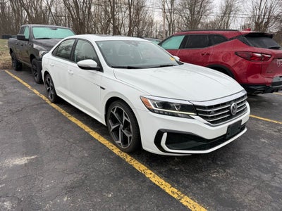 2021 Volkswagen Passat 2.0T R-Line