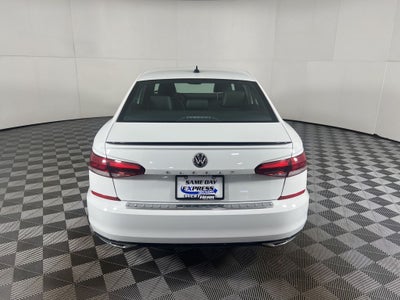 2021 Volkswagen Passat 2.0T R-Line