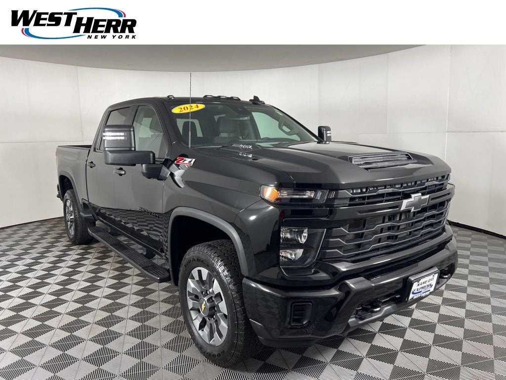 2024 Chevrolet Silverado 2500HD Custom