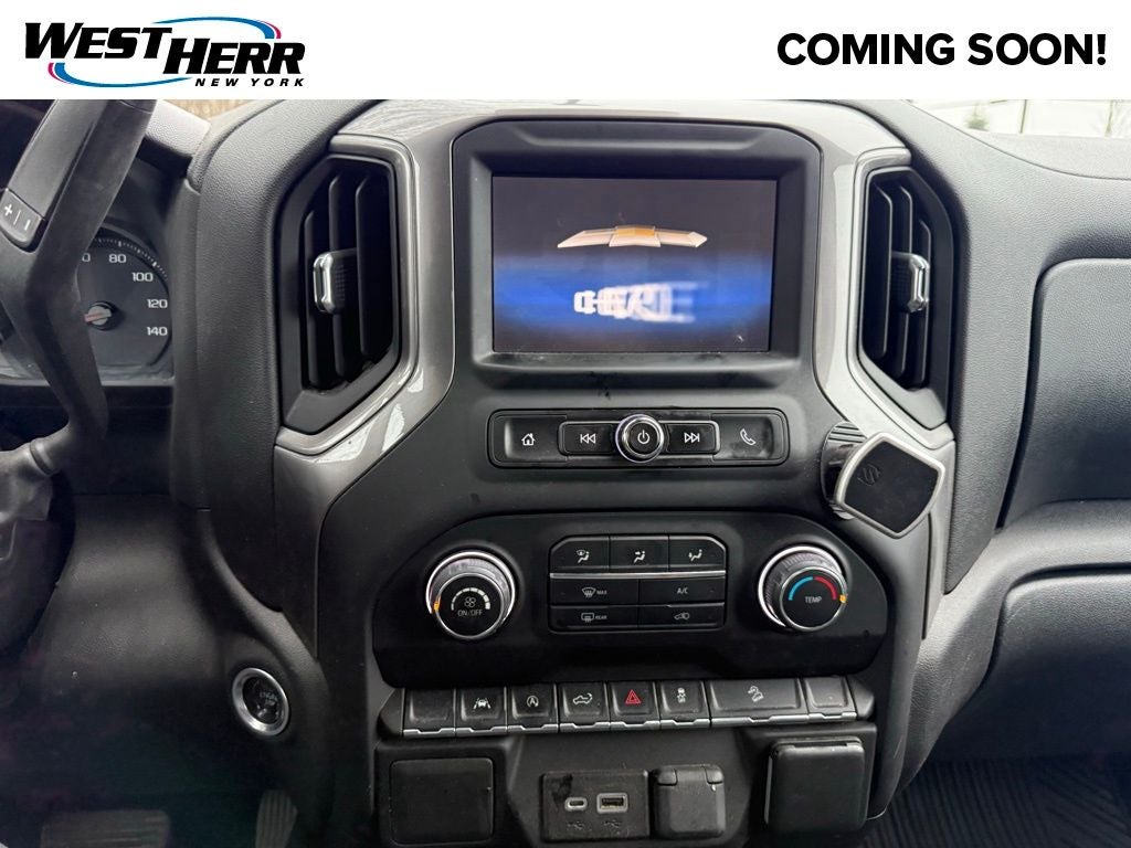 2022 Chevrolet Silverado 1500 Custom Trail Boss