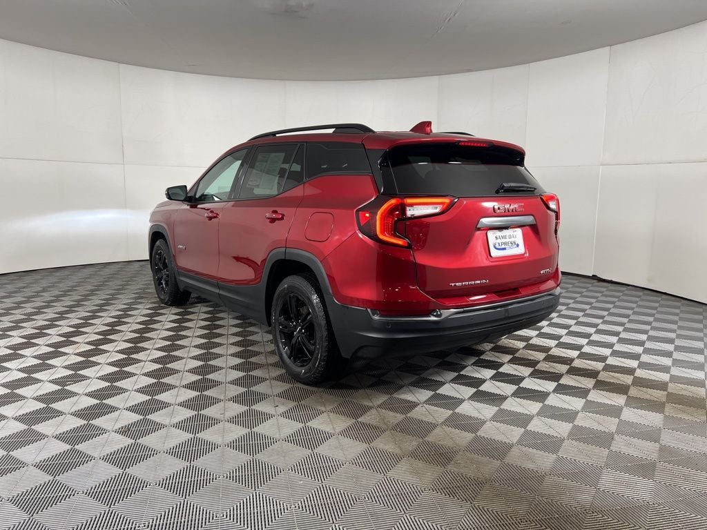 2023 GMC Terrain AT4