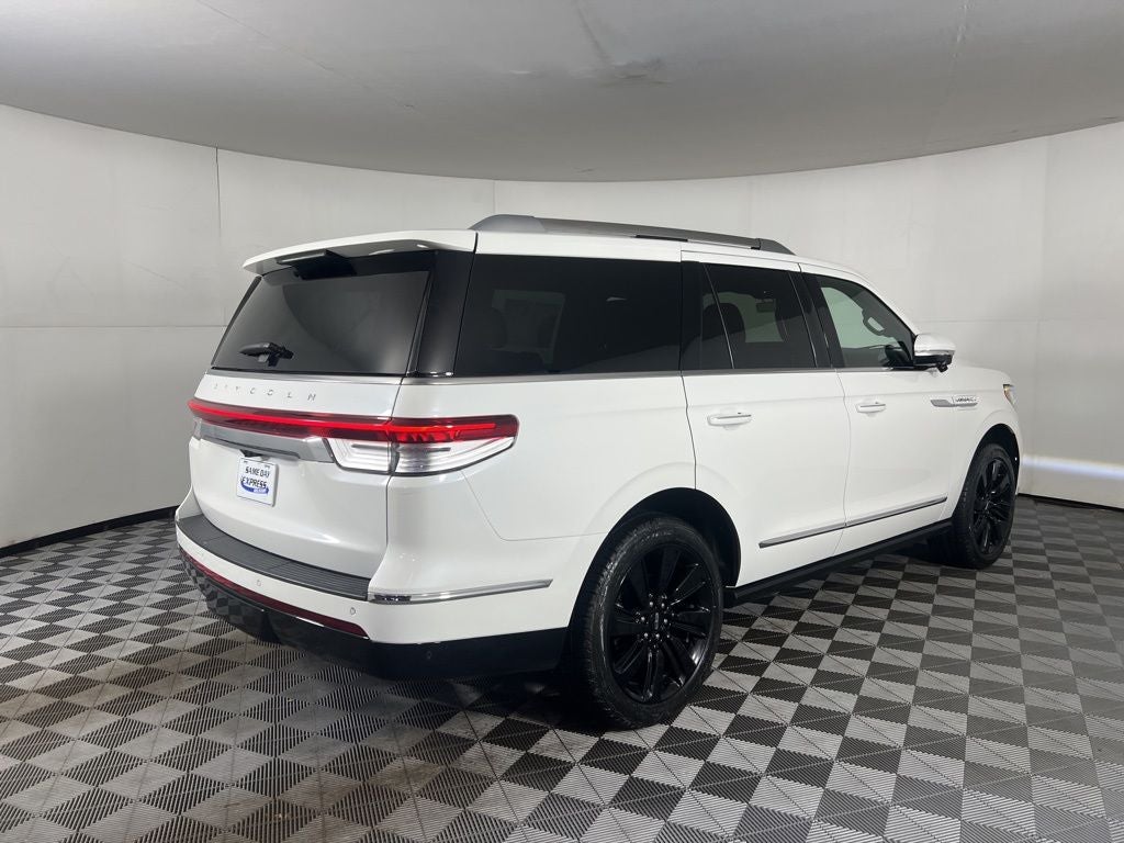 2024 Lincoln Navigator Reserve