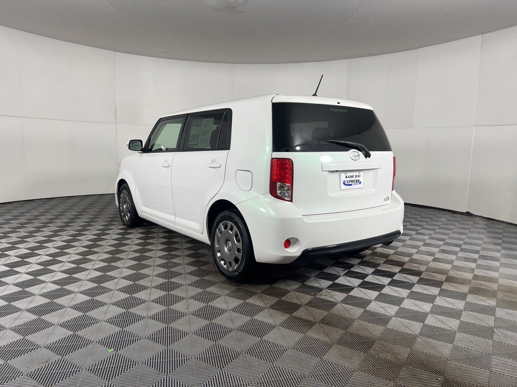 2014 Scion xB Release Series 10.0