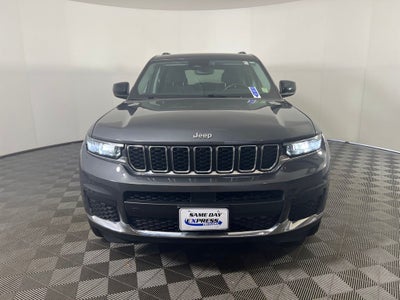 2022 Jeep Grand Cherokee L Laredo