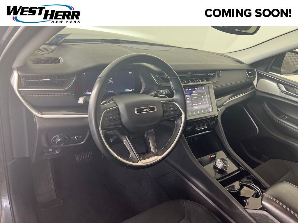 2022 Jeep Grand Cherokee L Laredo