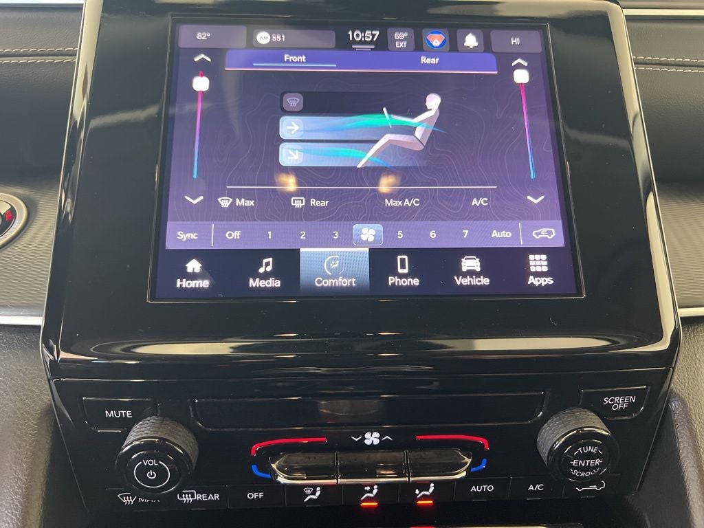 2023 Jeep Grand Cherokee L Laredo