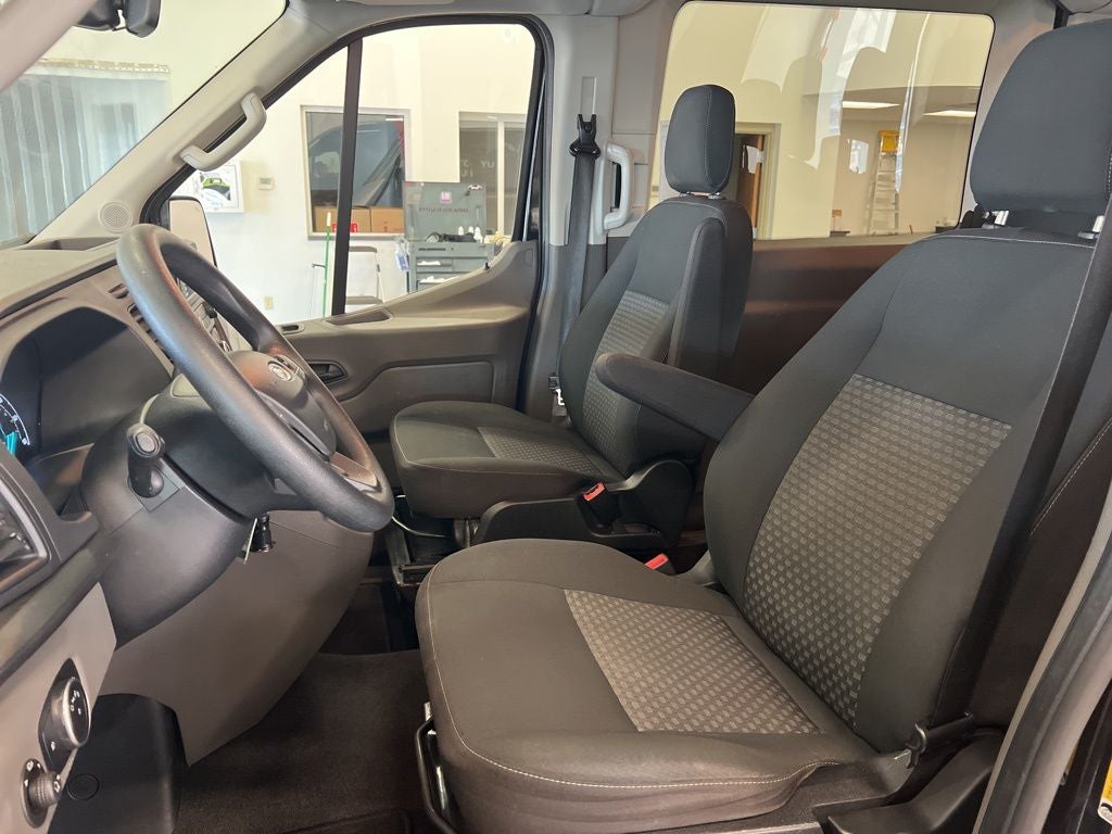 2020 Ford Transit-350 XLT 12 PASSENGER