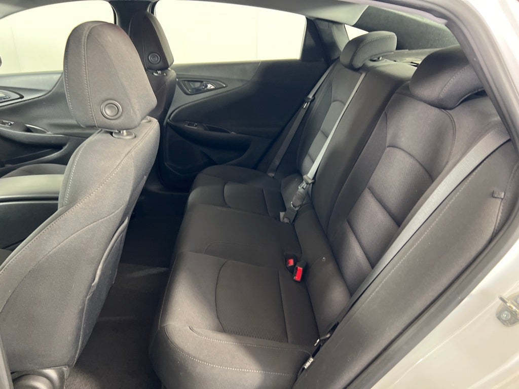 2019 Chevrolet Malibu LS 1LS