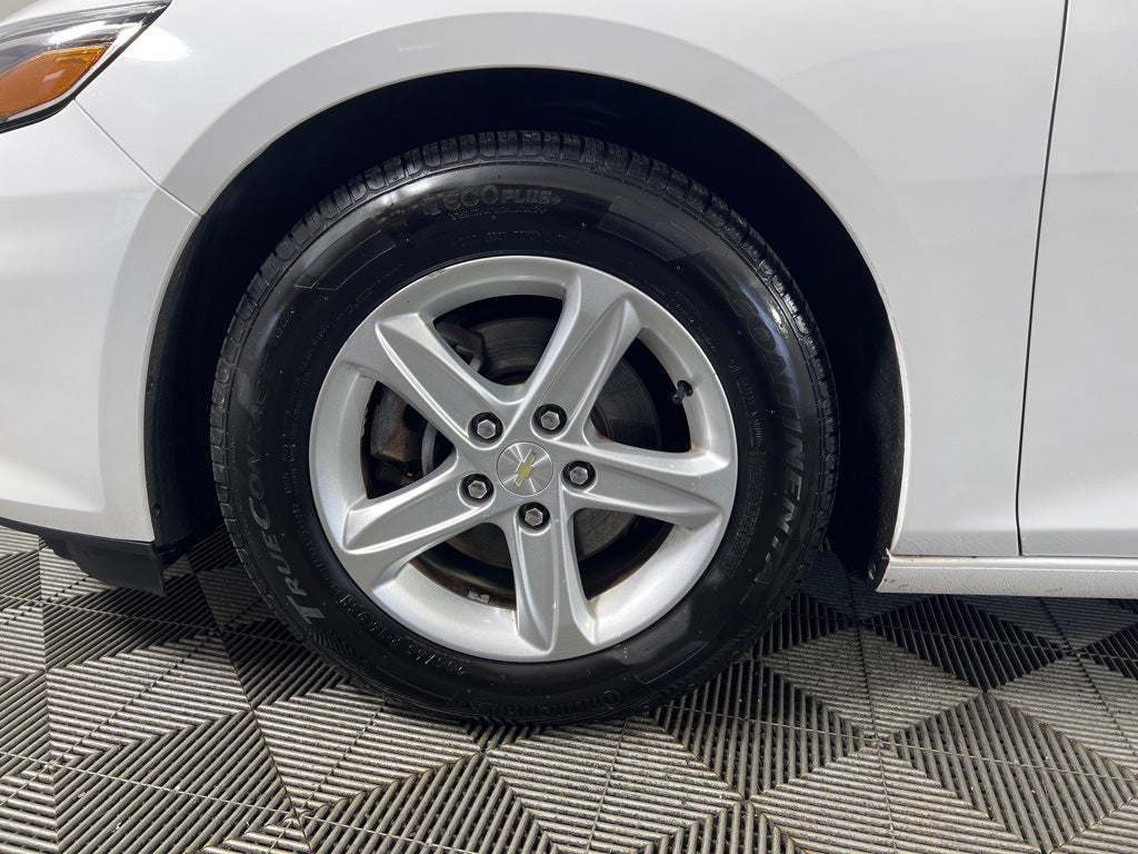 2019 Chevrolet Malibu LS 1LS