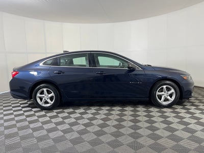 2017 Chevrolet Malibu LS 1LS
