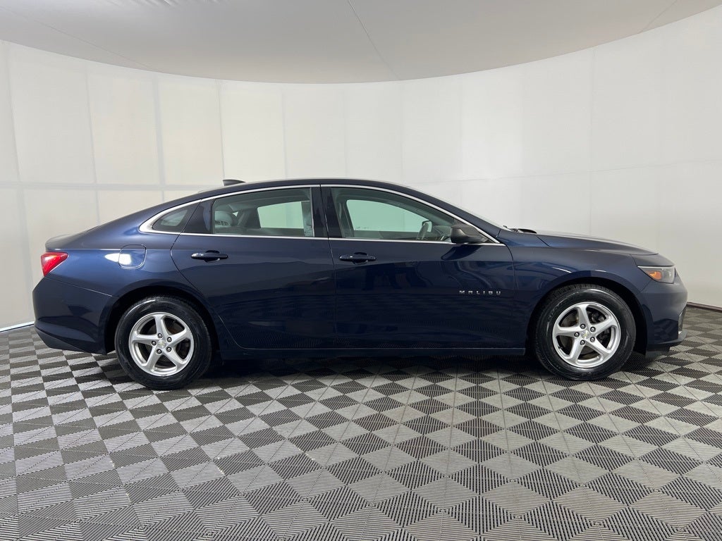 2017 Chevrolet Malibu LS 1LS