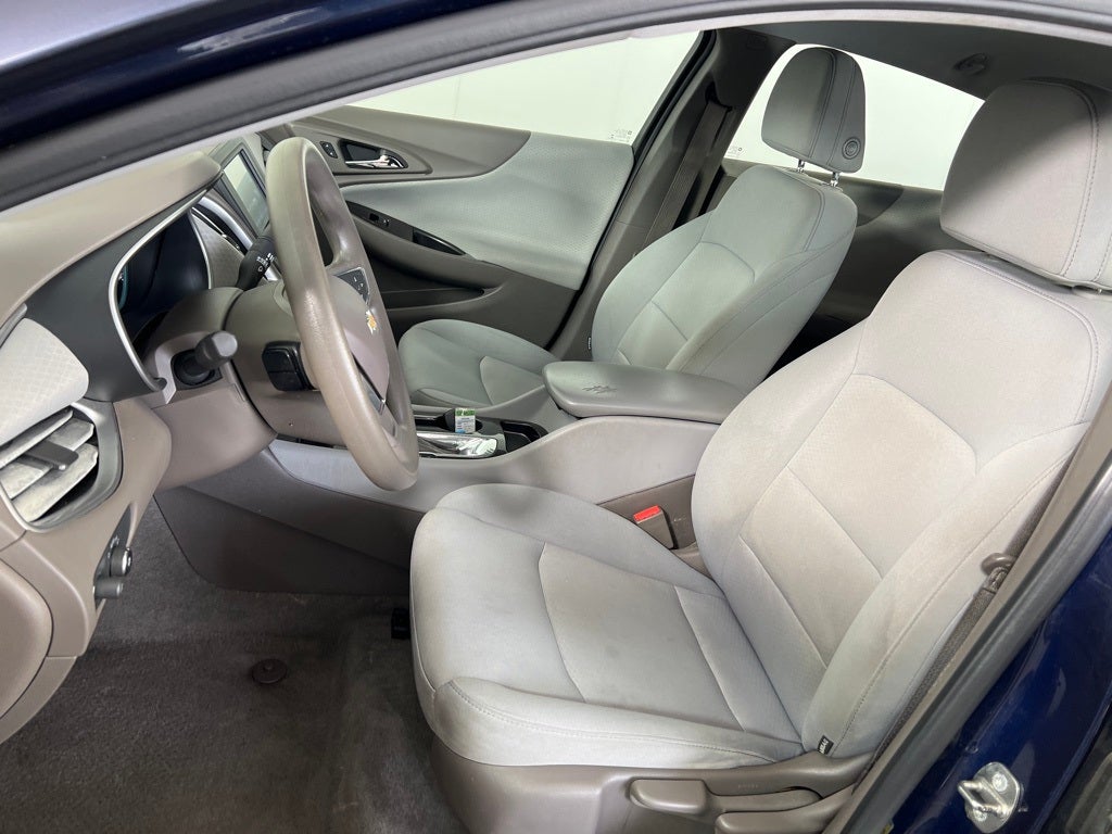 2017 Chevrolet Malibu LS 1LS