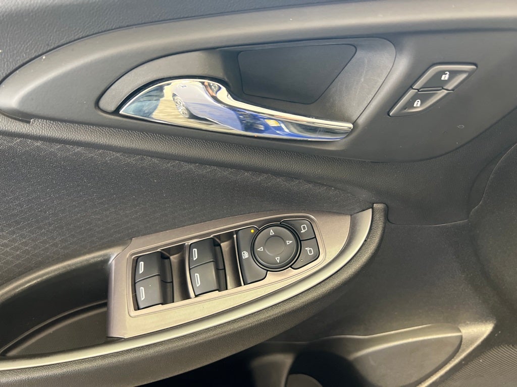 2023 Chevrolet Malibu RS