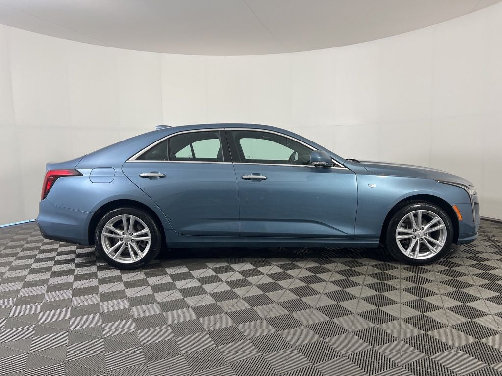 2023 Cadillac CT4 Luxury