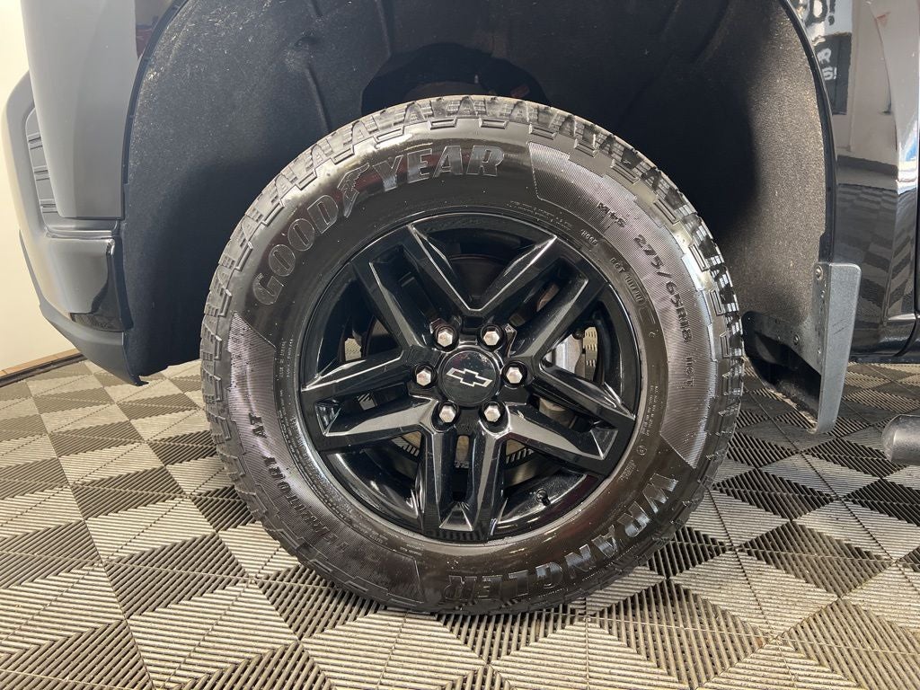 2021 Chevrolet Silverado 1500 Custom Trail Boss