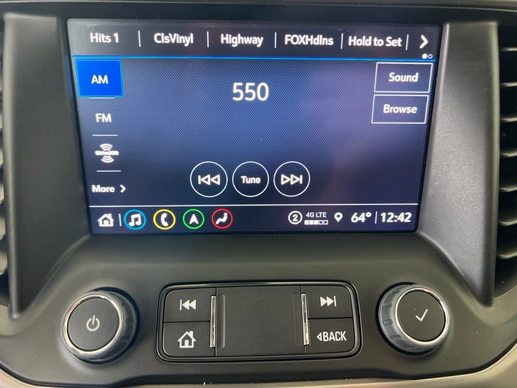 2023 GMC Acadia AT4