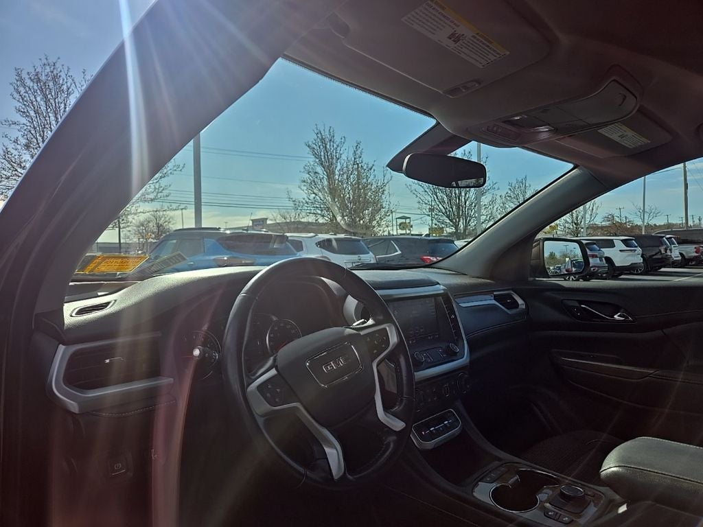 2020 GMC Acadia SLE