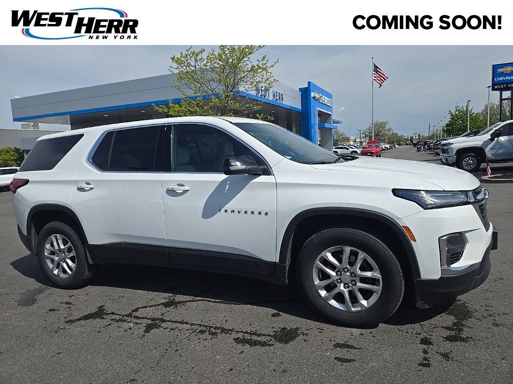 2023 Chevrolet Traverse LS