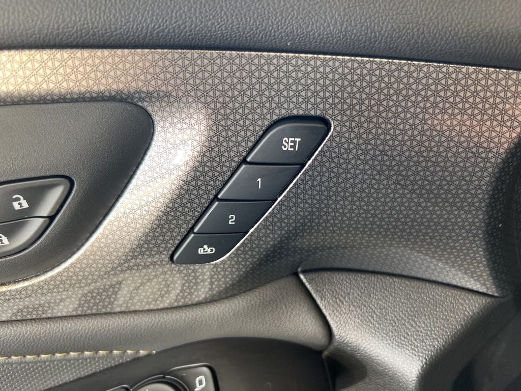 2024 Chevrolet Traverse Limited Premier