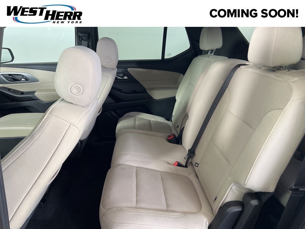 2023 Chevrolet Traverse LS