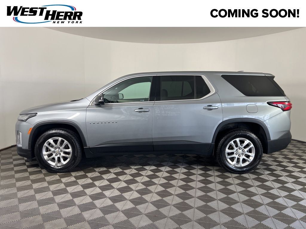 2023 Chevrolet Traverse LS